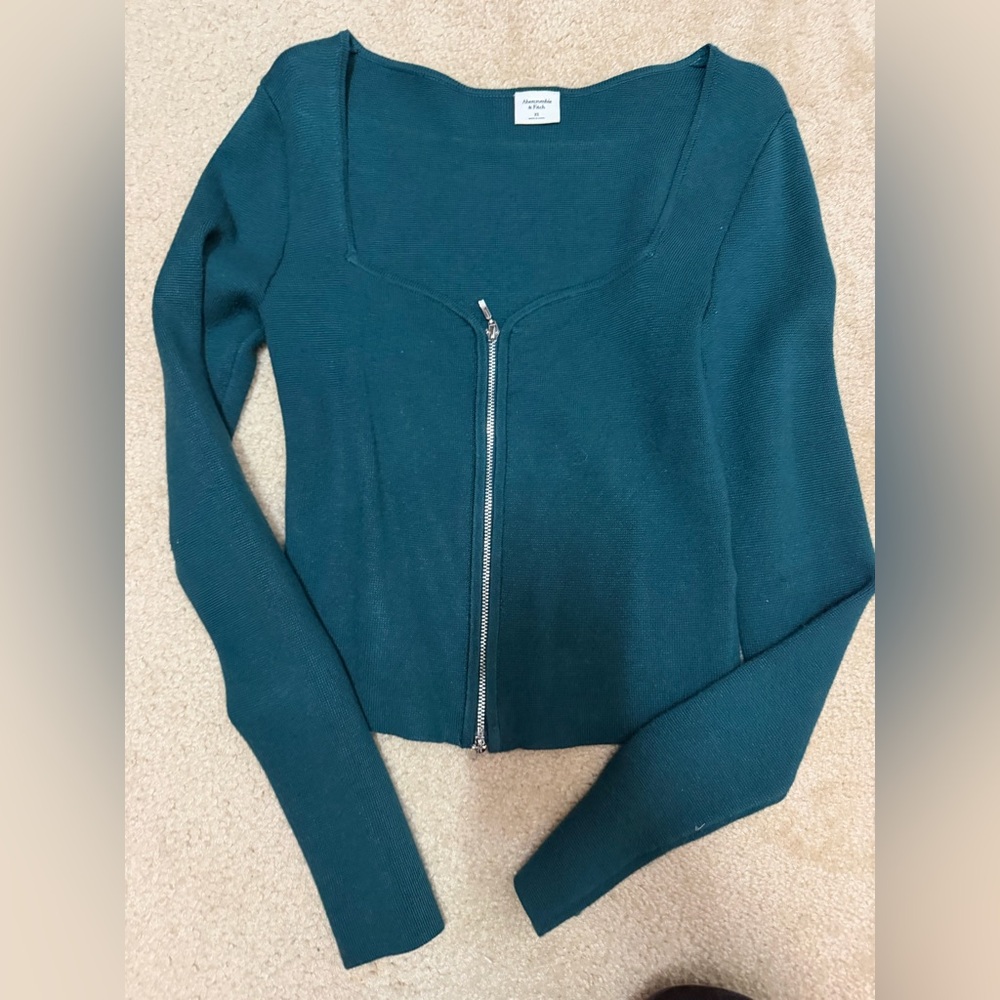 Abercrombie Teal Zip Front Knit sweater